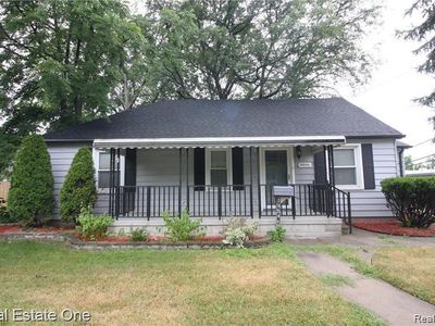 18546 Eastwood Dr, Harper Woods, MI, 48225