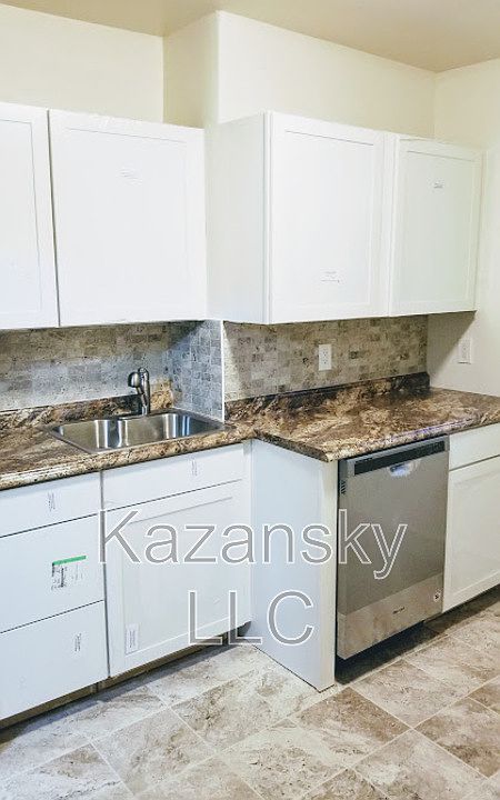 6737 N Lawrence St, Philadelphia, PA 19126 | Zillow