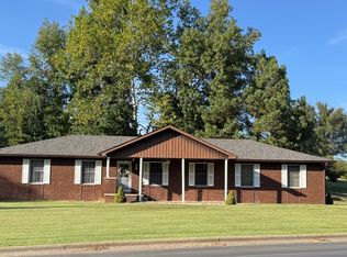 46 William Tell Blvd, Tell City, IN 47586