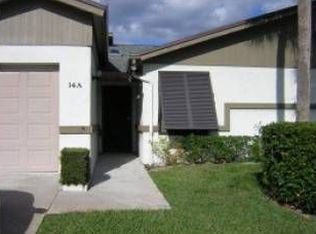 14 Ridgepointe Dr #A, Boynton Beach, FL 33435