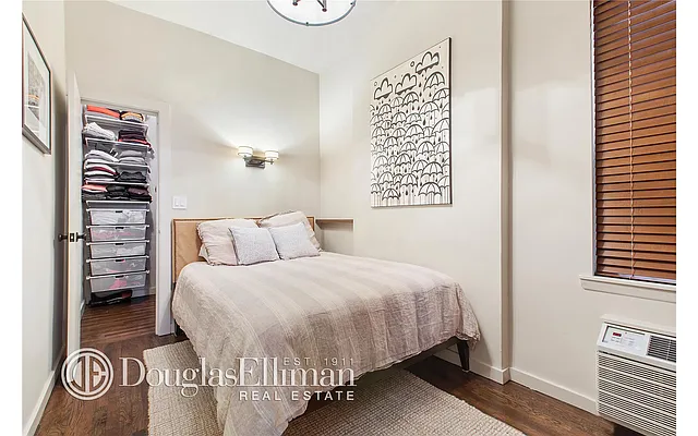 Sold by Douglas Elliman | media 15