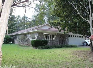 206 Huntington Pl, Gurdon, AR 71743