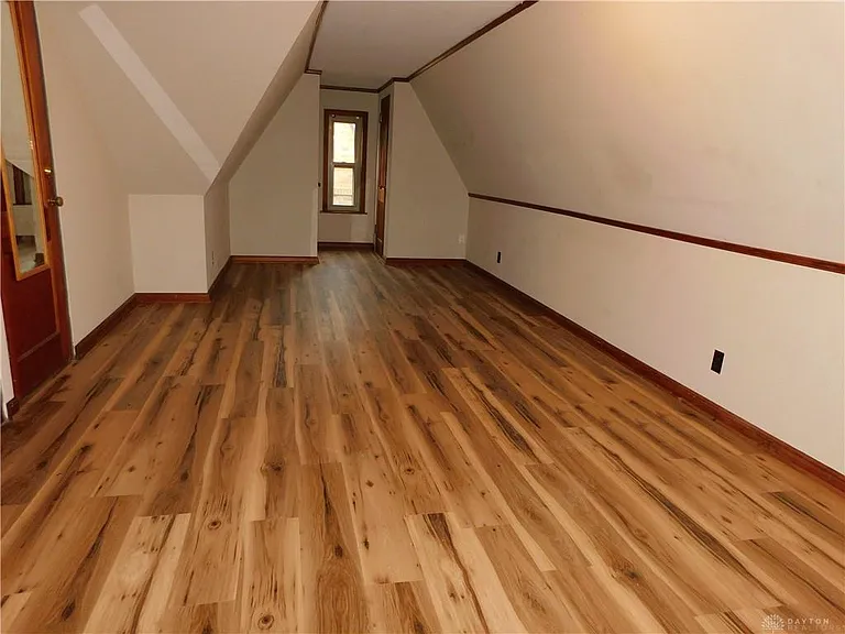 825 Audrey Pl — Photo 18
