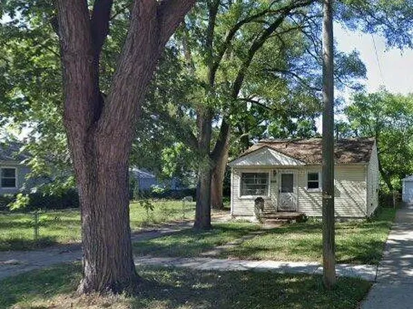 20761 Atlantic Ave, Warren, MI 48091