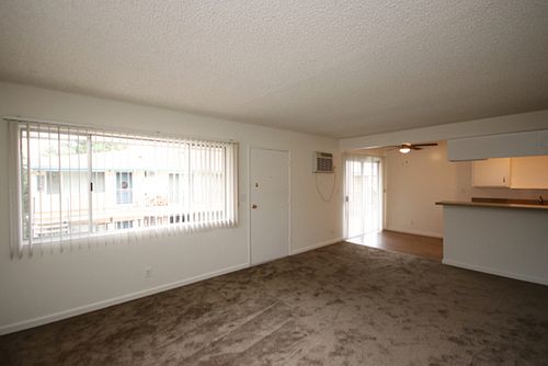 3rd image of 1350 E Washington Blvd APT 6