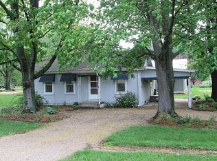 310 N Washington Blvd, Claremont, IL 62421