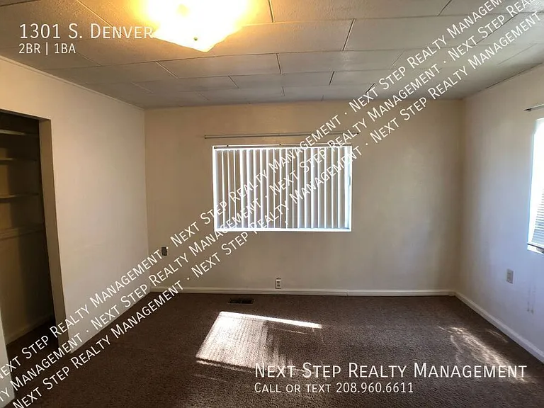 1301 S Denver Ave — Photo 9