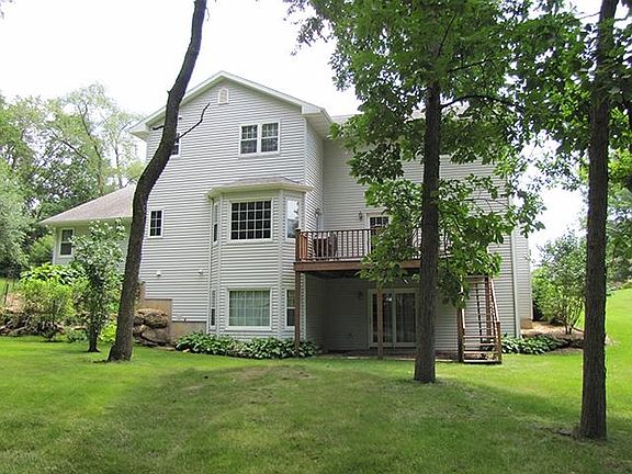 3rd image of 1080 Cadillac Dr