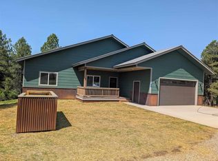 54 Lakewood St, Pagosa Springs, CO 81147