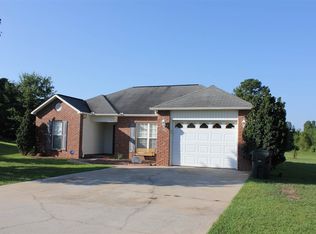 104 Selena Ct, Warner Robins, GA 31088