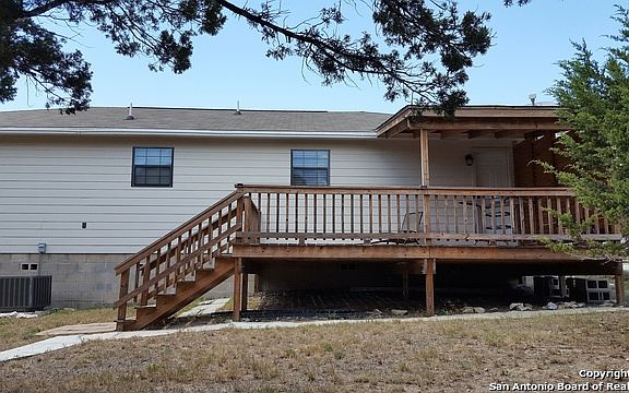 3rd image of 1726 Oblate Dr