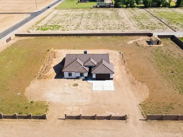 2131 W Meredith Ln, Somerton, AZ 85350