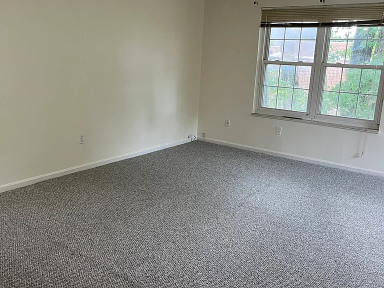 4789 Columbia Rd — Photo 10