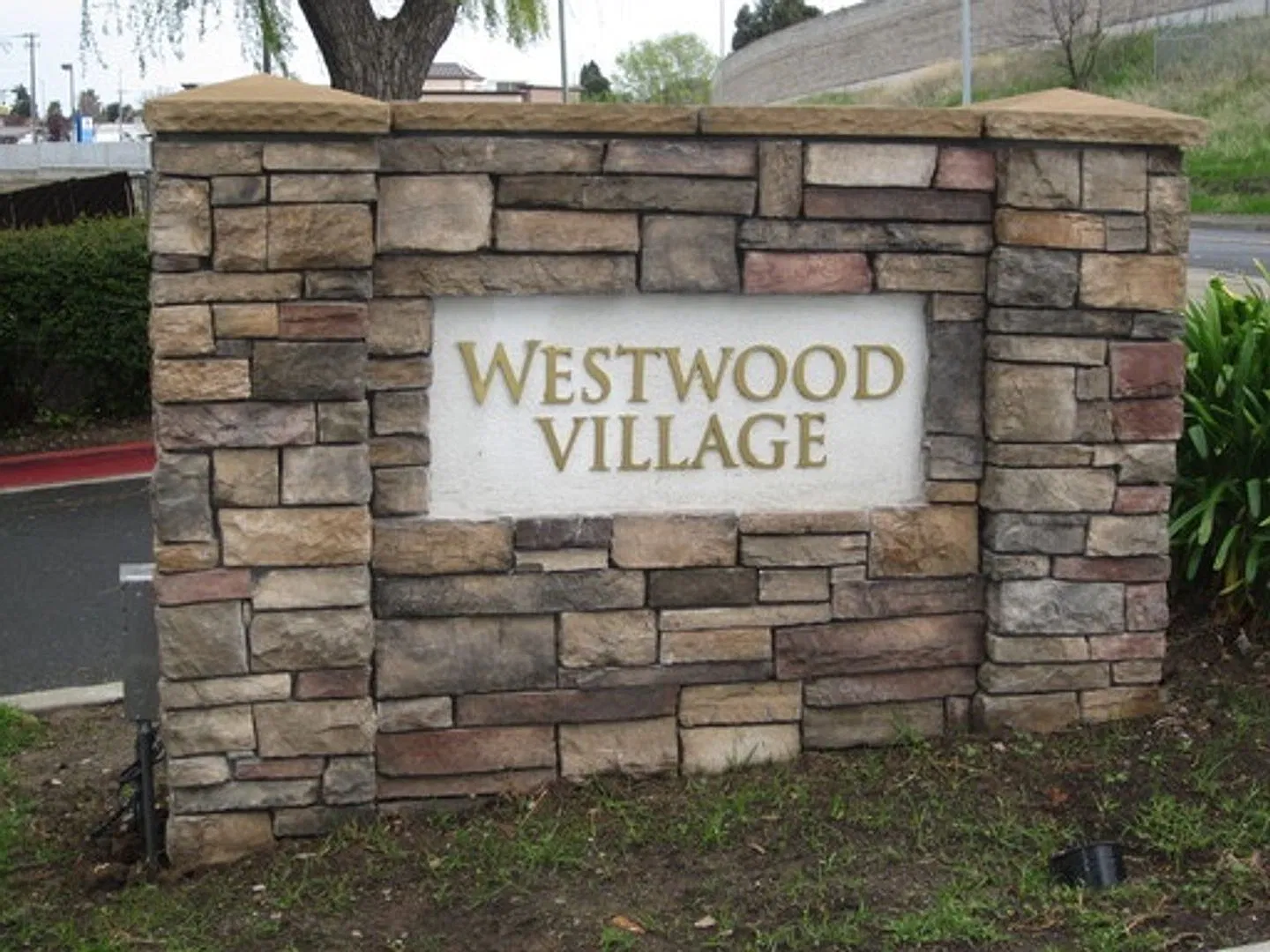 Beautiful Upstairs 1 bedroom Condo in Bay Point! — Photo 2
