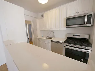 Rented by Rachel Realty