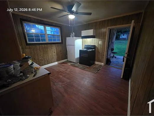7060 Dean Ct — Photo 4