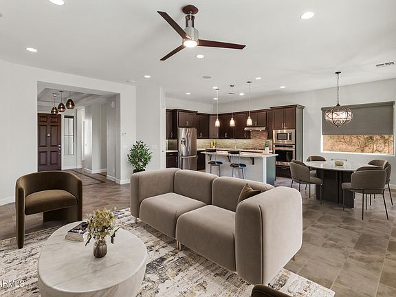 4th image of 5309 E Barwick Drive