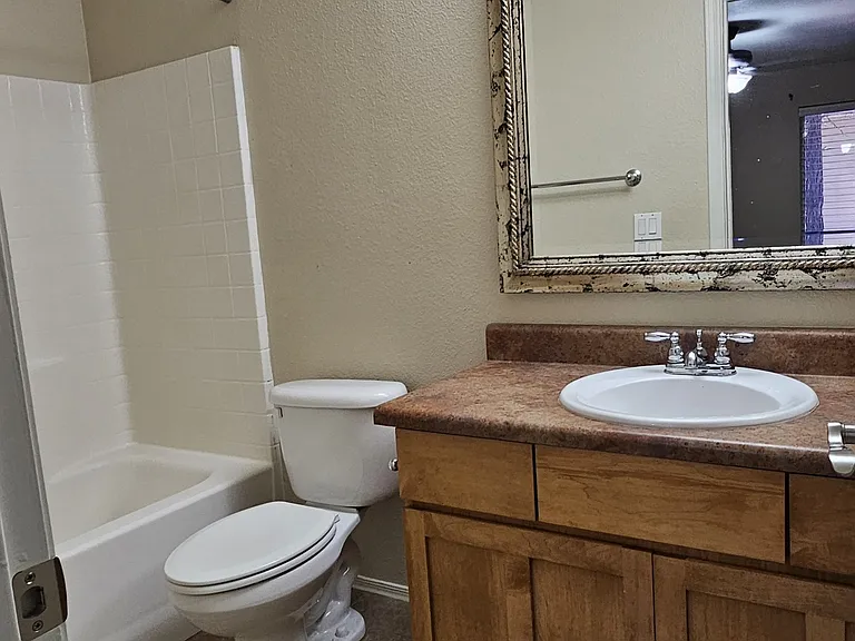 1385 W University Ave #1-7-155 — Photo 5