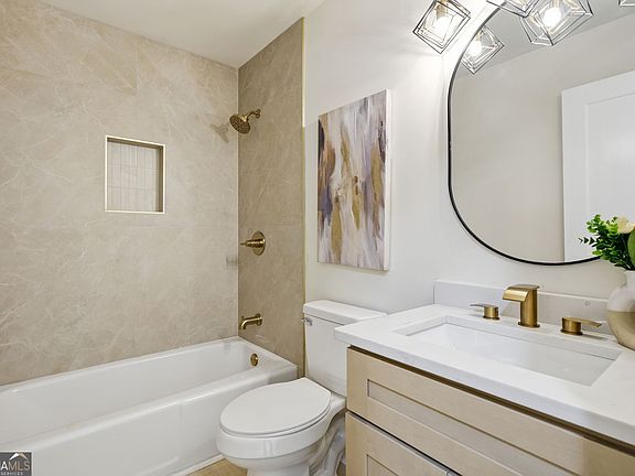 4th image of 4158 Marist Ct
