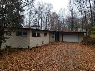1236 Johnston Dr, Watchung, NJ 07069