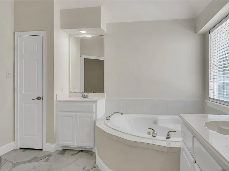 422 Willet Dr — Photo 12