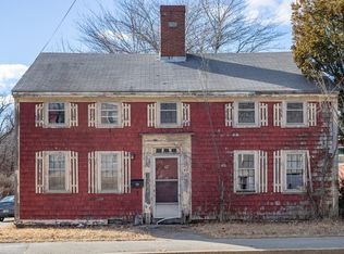 42 Park St, Ayer, MA 01432