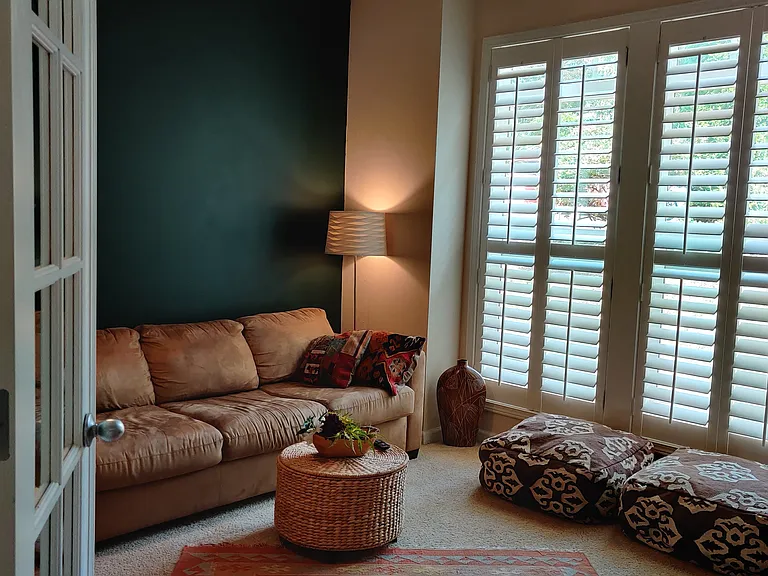 5717A SW 53rd Ave — Photo 3