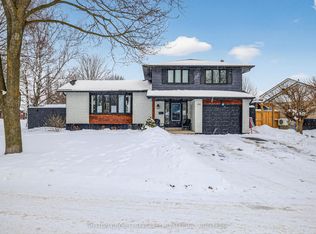 44 Cumberland Cres, London, ON N5X 1B6