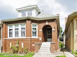 3041 N Lowell Ave #1, Chicago, IL 60641