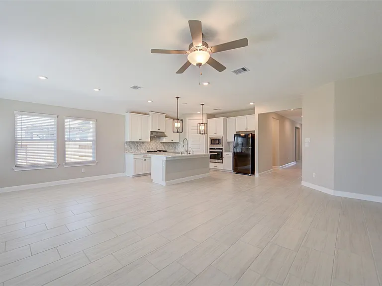 11123 Santiago River Ln — Photo 38