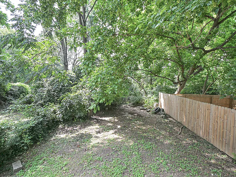 3131 Harvard Ave — Photo 27