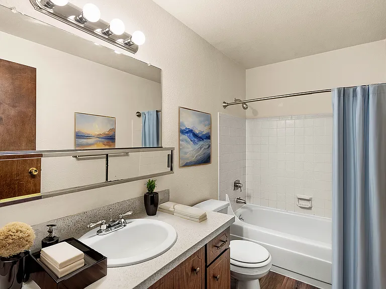 Step into luxury with this beautifully designed bathroom, perfect for relaxation and rejuvenation. Step into luxury with this beautifully designed bathroom, perfect for relaxation and rejuvenation.