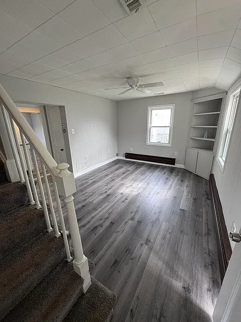 4 bed, 782 sqft, $2,400 — Photo 3