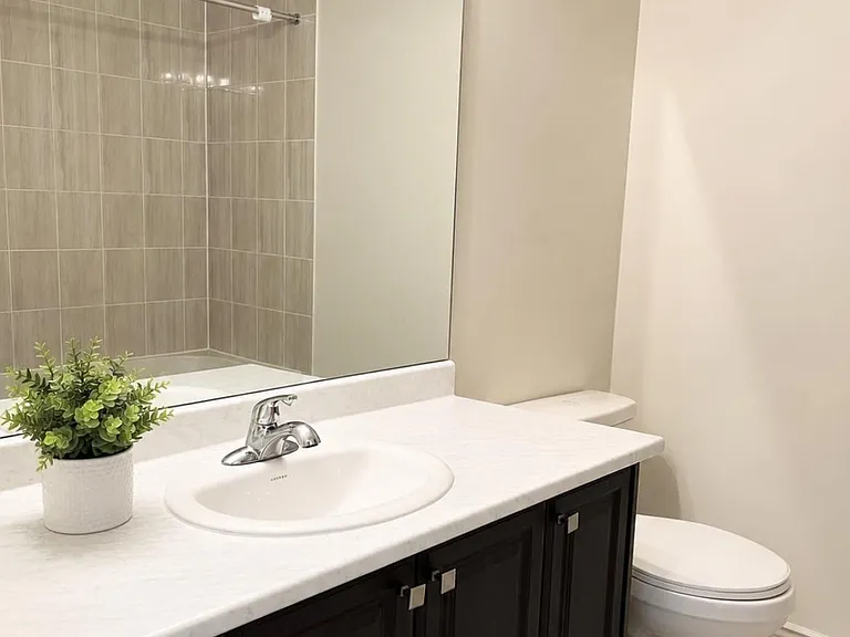 43 Lorne Thomas Pl — Photo 23
