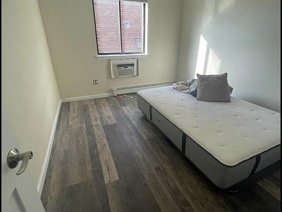 2nd image of 7731 Furmanville Ave APT 2