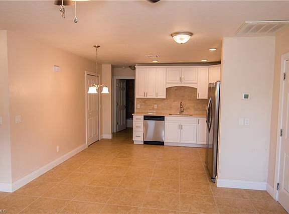 4th image of 11485 Orange Blossom Dr