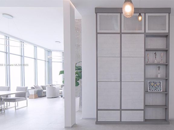 3rd image of 2900 NE 7th Ave Penthouse 5001