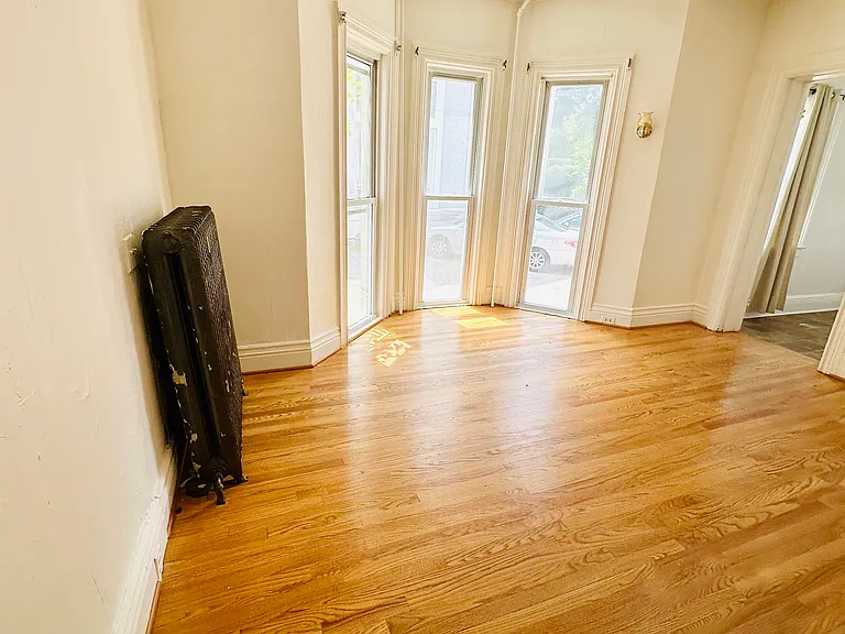 36 Rowley St #1 — Photo 9