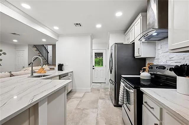 655 Colbert St #24 — Photo 3
