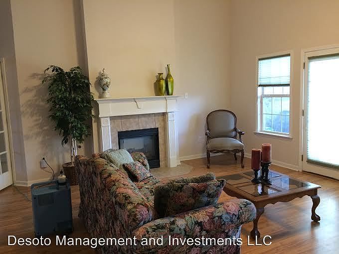 1st image of 4185 Sidlehill Dr