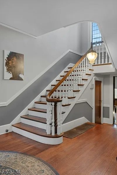 4 bed, 3900 sqft, $7,500 — Photo 2