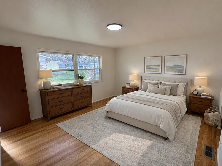 Primary Bedroom (Virtually Staged)