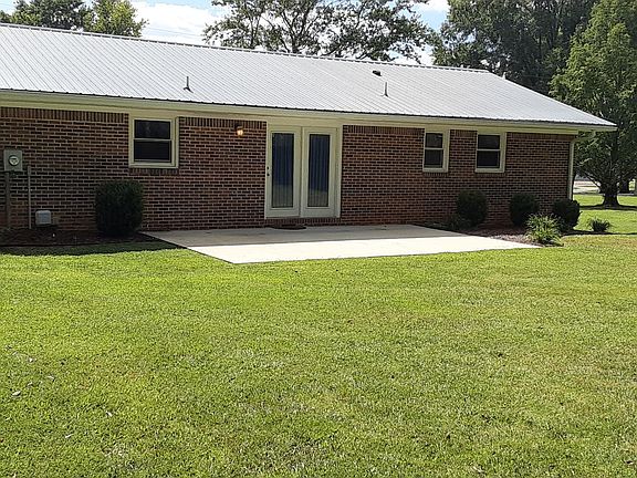 3rd image of 55 Philip Ln