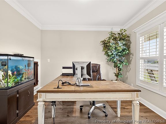 4th image of 5844 Dottie Cir