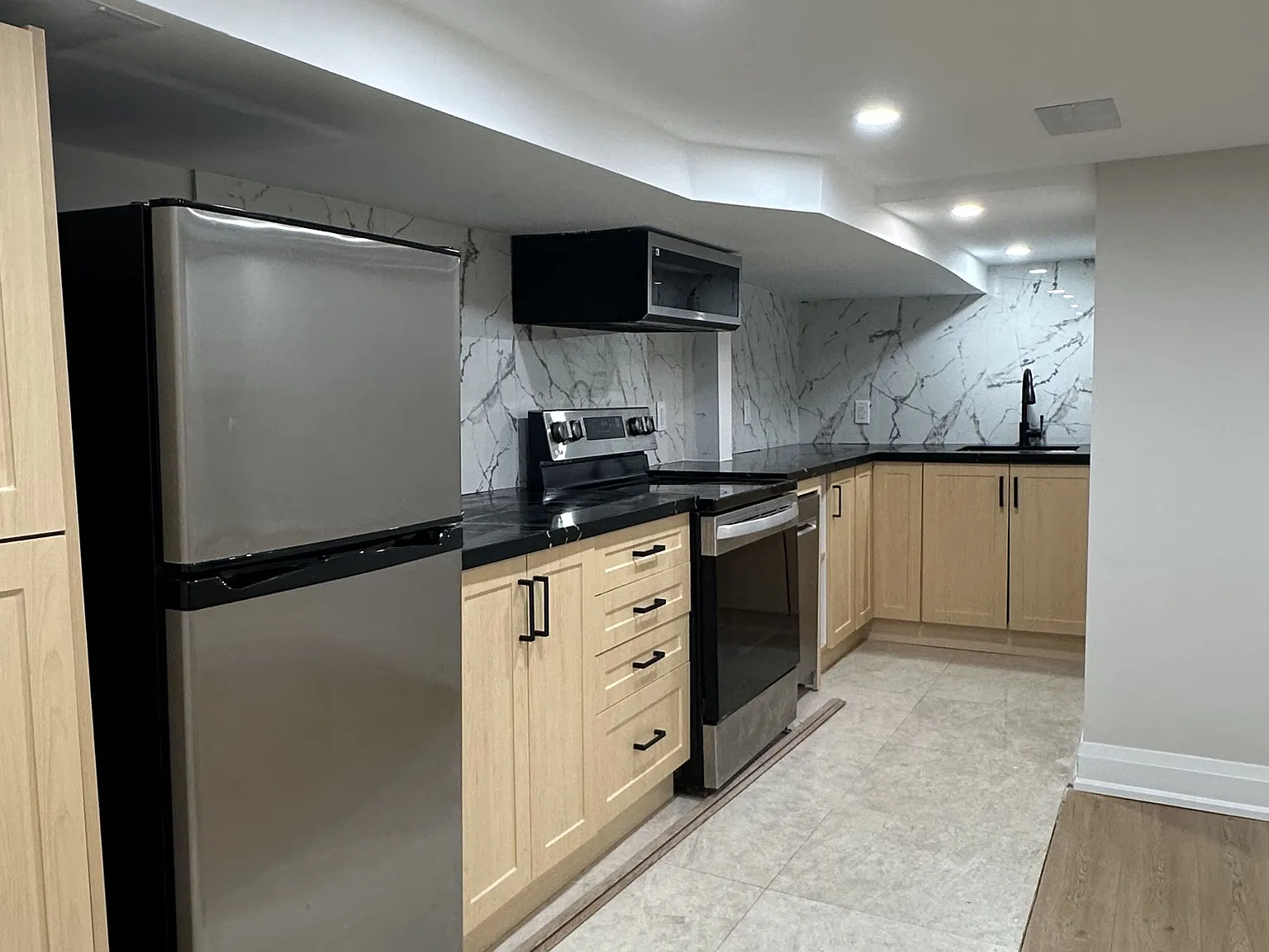 2 bed, $2,000 — Photo 3