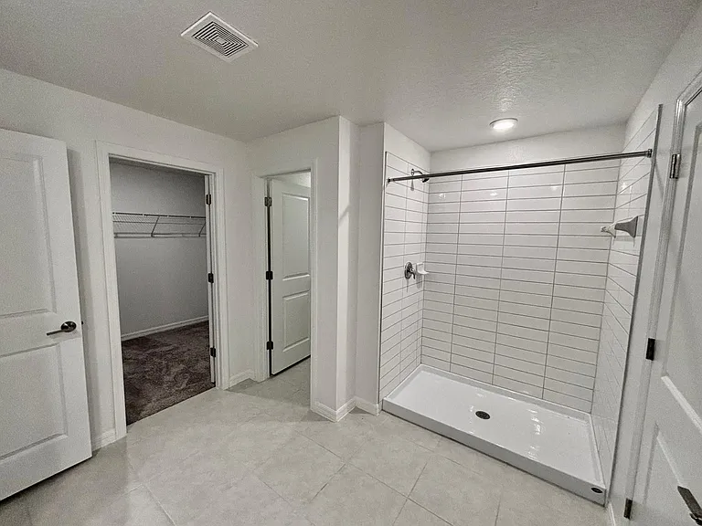 owner's bathroom