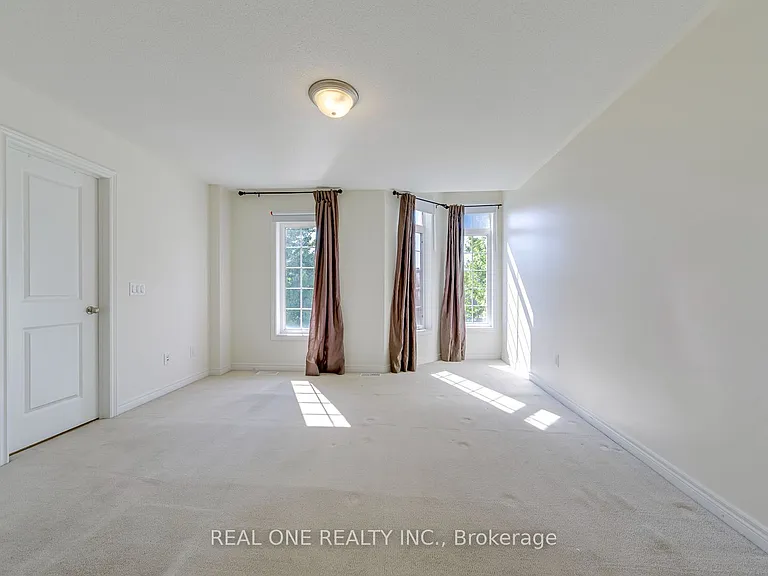 565 Sixteen Mile Dr — Photo 24