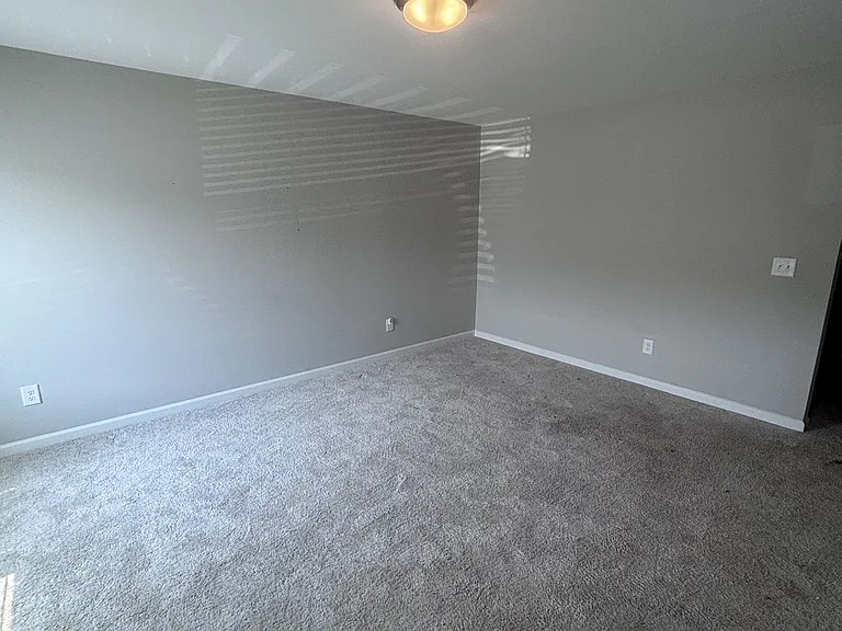 6237 Townley Way — Photo 2