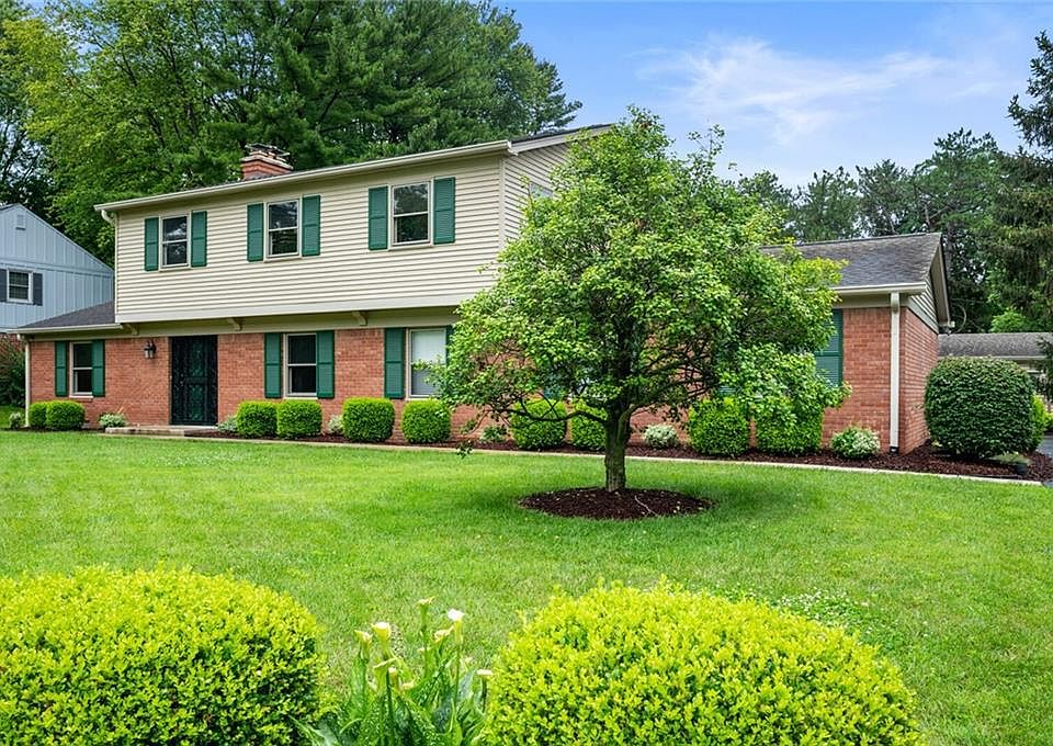 1st image of 5821 Eastview Ct