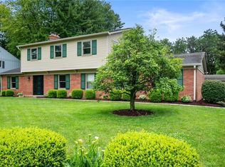 5821 Eastview Ct, Indianapolis, IN 46250